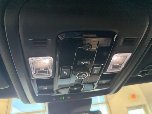 2026 GMC Yukon XL Denali - Photo 16