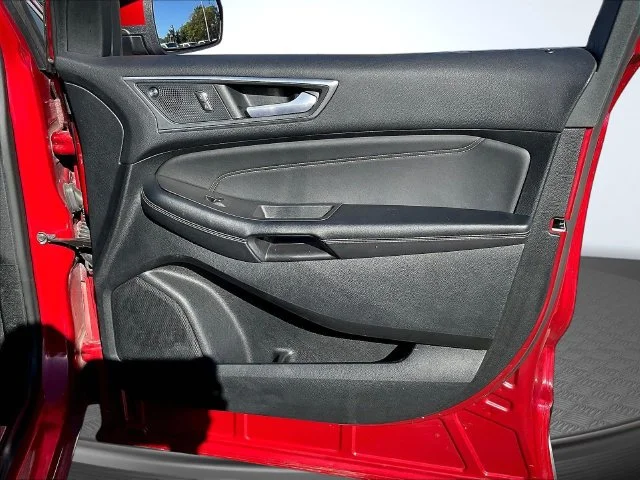 Used 2024 Red Ford Titanium image 28