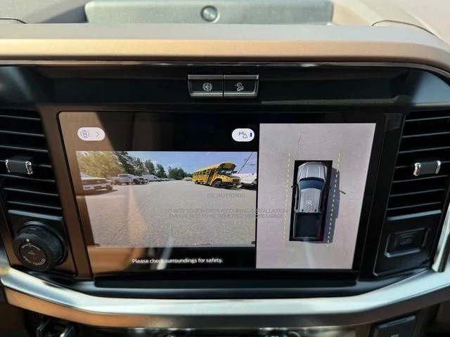 New 2026 Glacier Gray Metallic Tri-Coat Ford F-350® King Ranch® image 25