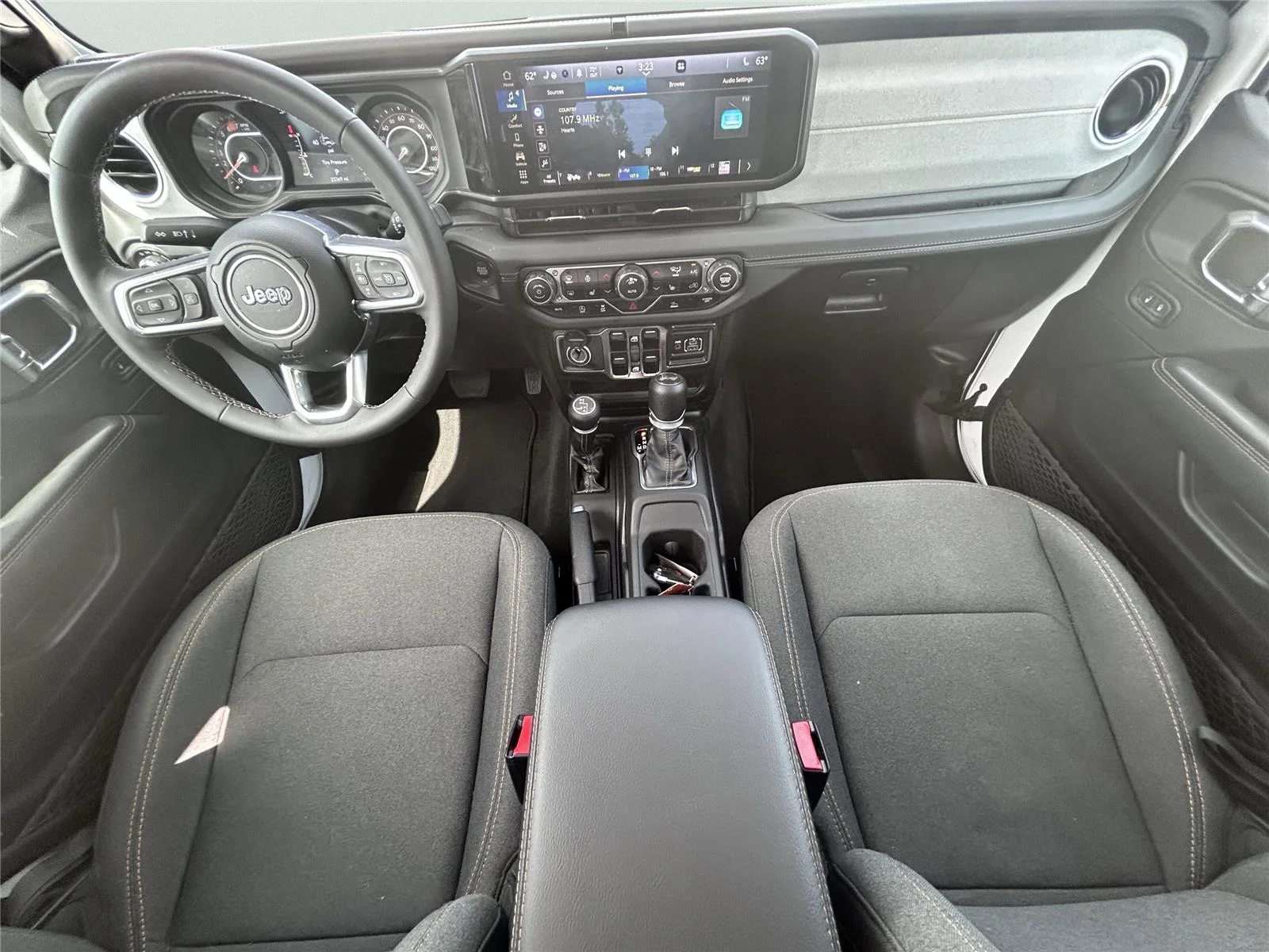 Used 2025 Bright White Clearcoat Jeep Sahara image 12