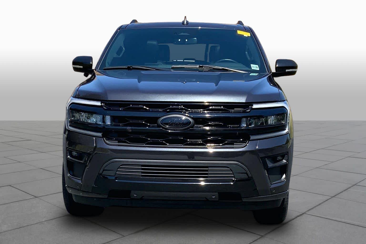 Pre-Owned 2024 Ford Expedition Platinum