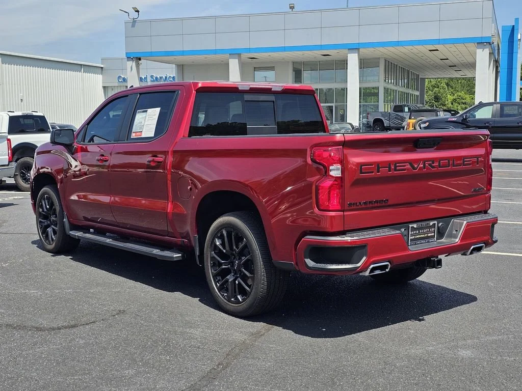 Used 2024 Radiant Red Tintcoat Chevrolet RST image 13