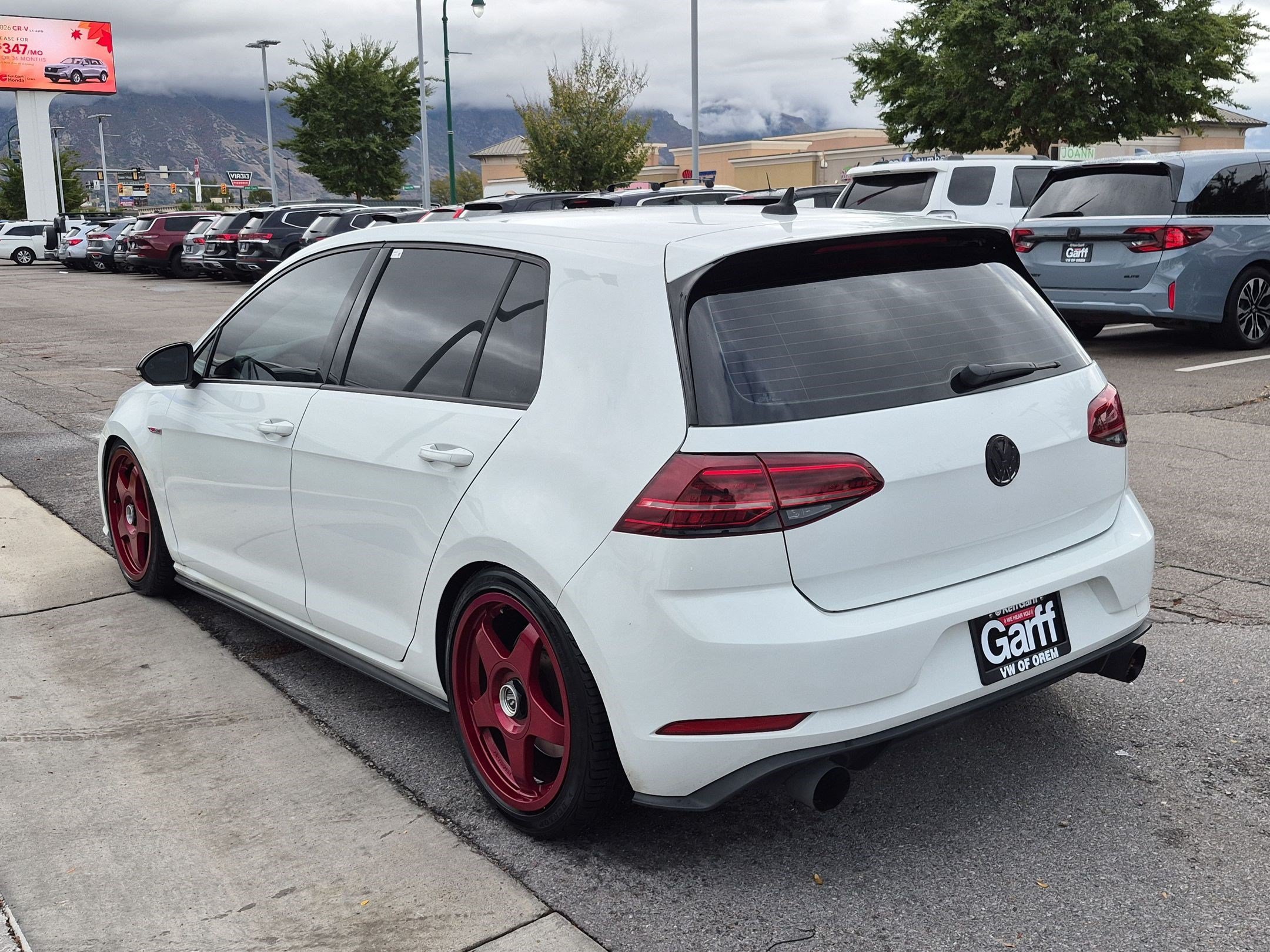Used 2020 Pure White Volkswagen S image 5