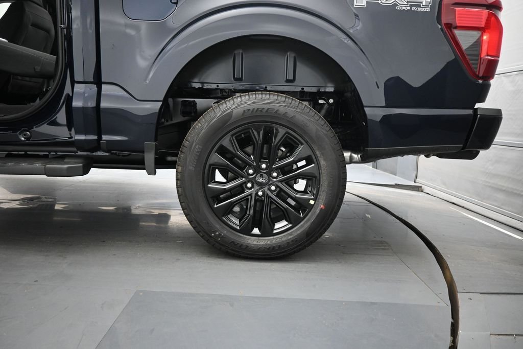 New 2026 Antimatter Blue Metallic Ford XLT image 22
