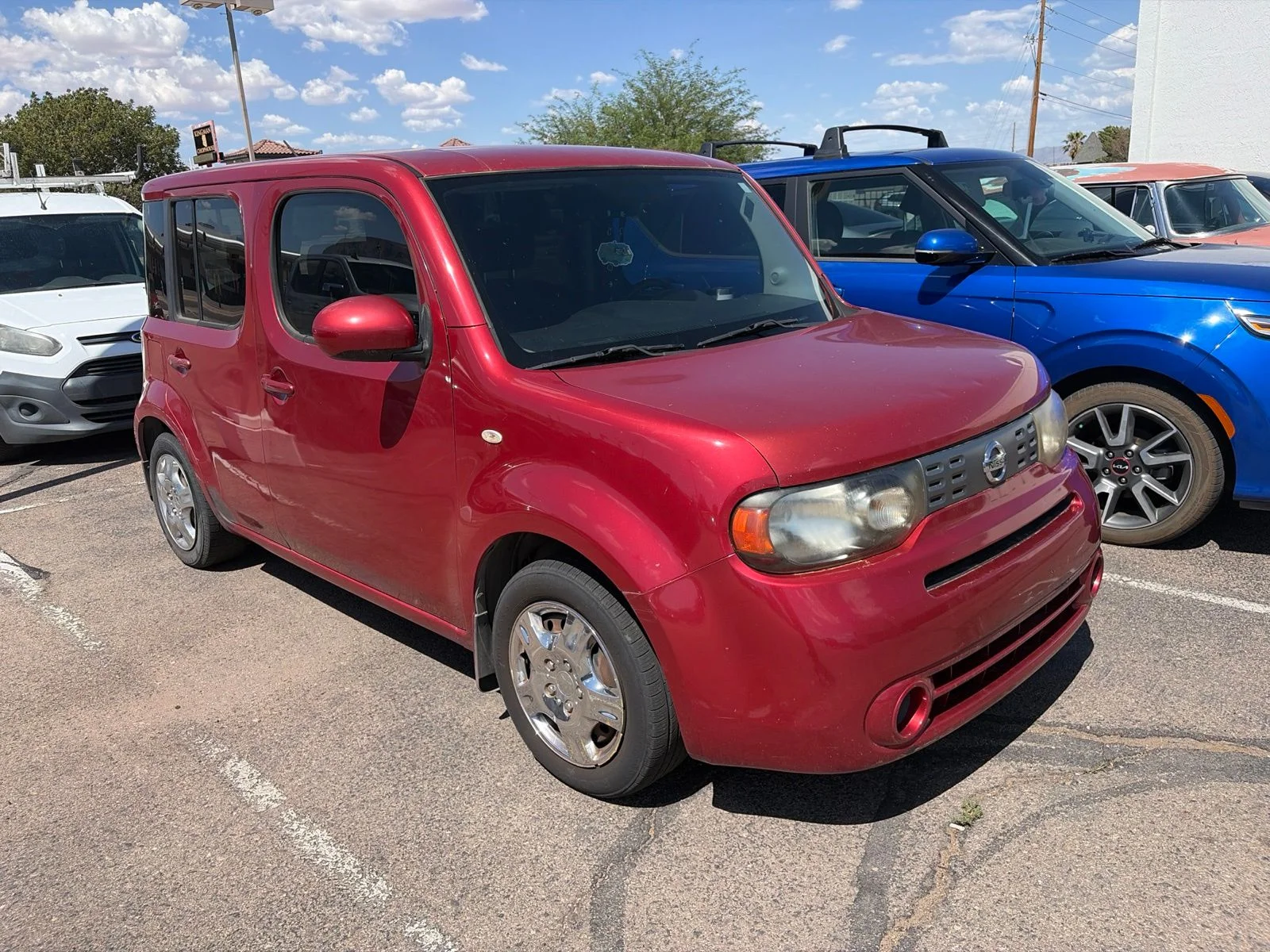 Used 2010 Red Nissan 1.8 S image 3