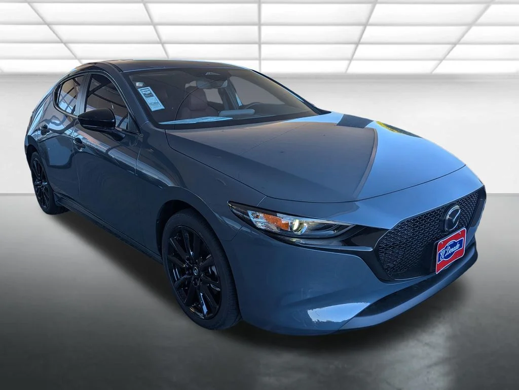 2026 Mazda CX-3 2.5 Carbon Ed. AT 5-Door SKYACTIV AWD's photo