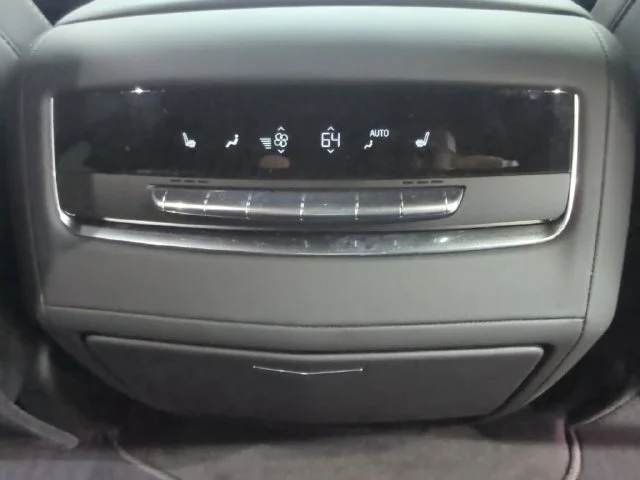 Used 2026  Cadillac Luxury image 46