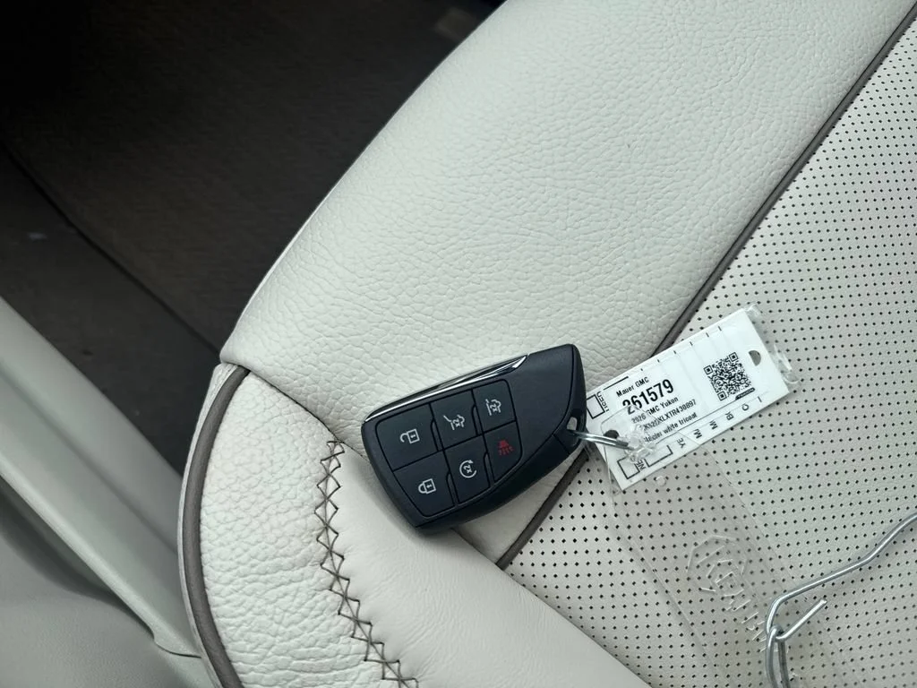 New 2026 Glacier White Tricoat GMC Denali image 28