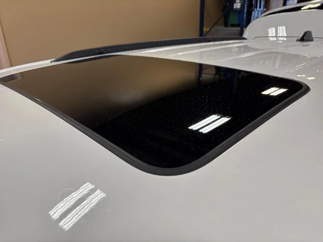 Used 2023 White Jeep Altitude X image 17