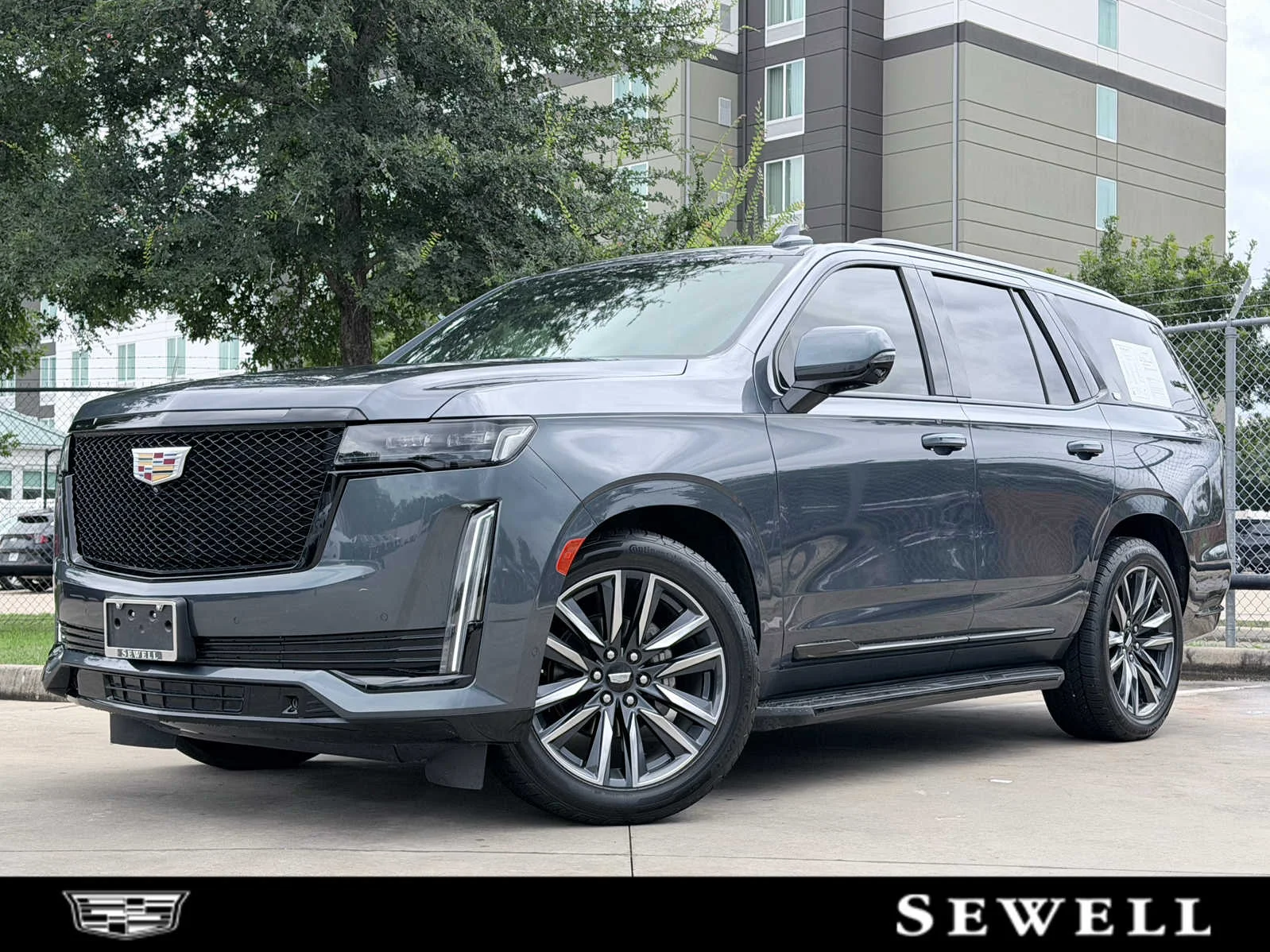 2021 Cadillac Escalade 4WD Sport's photo