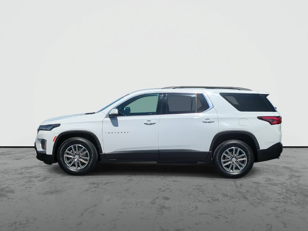 Used 2023 Summit White Chevrolet LT Cloth image 5