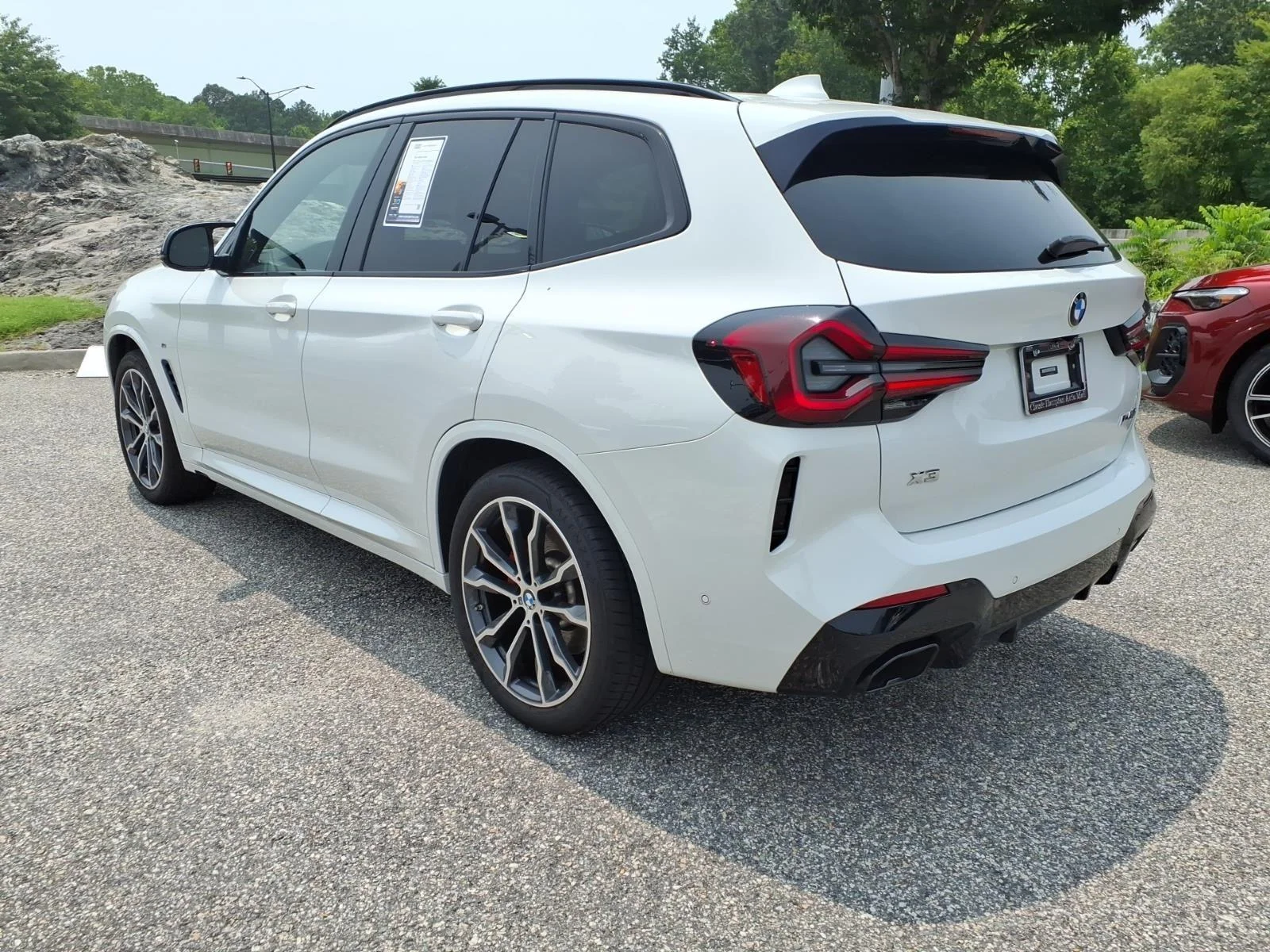 Used 2022 Alpine White BMW M40i image 8