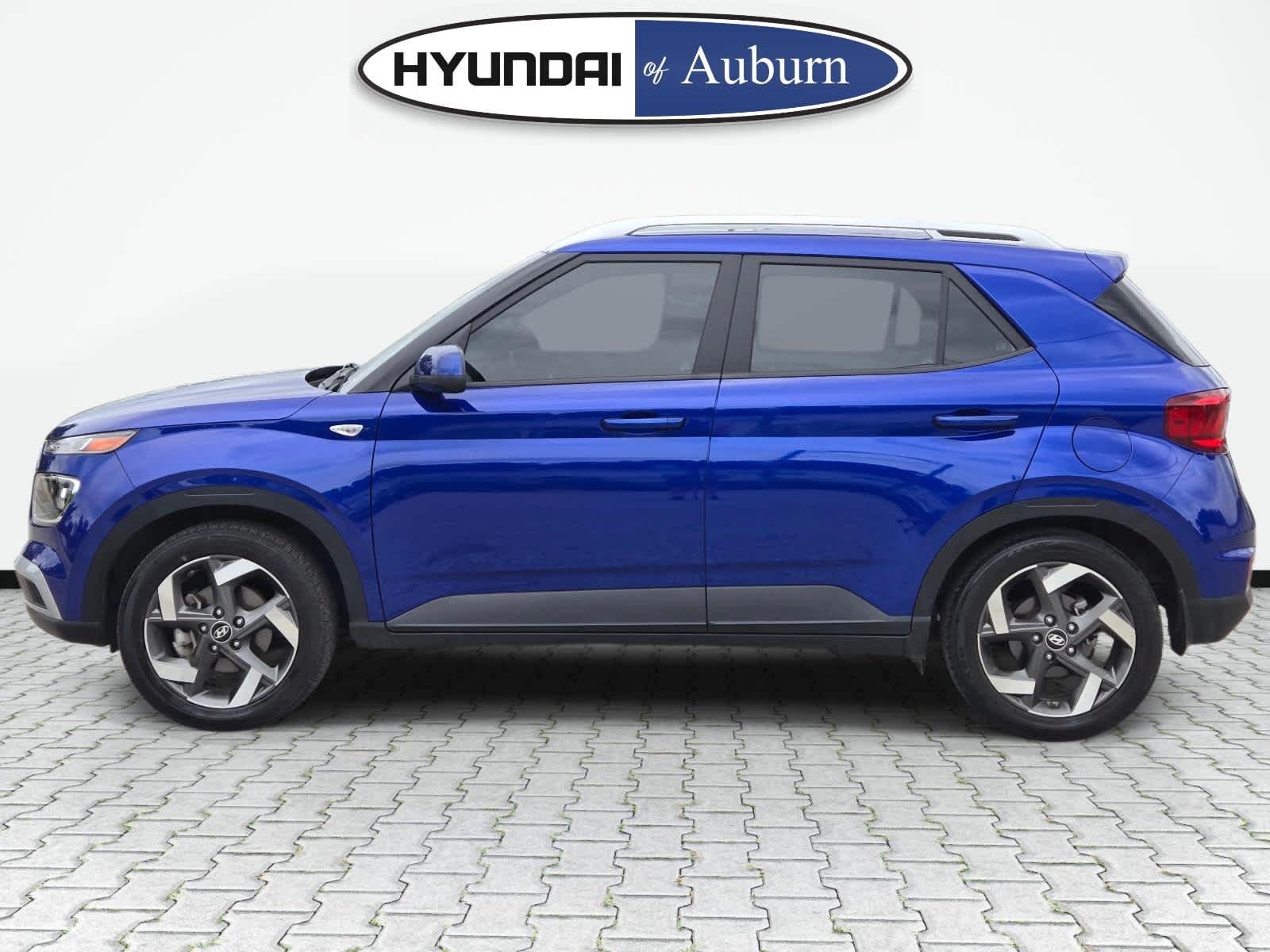 2023 Hyundai Venue SEL - Photo 10