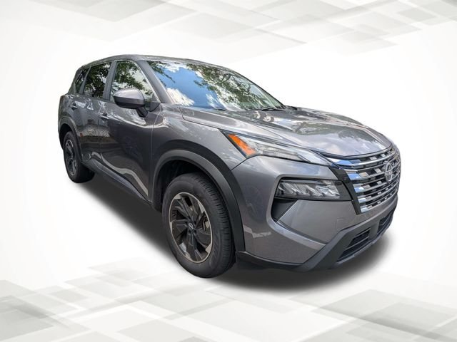 Used 2025 Gray Nissan SV image 2