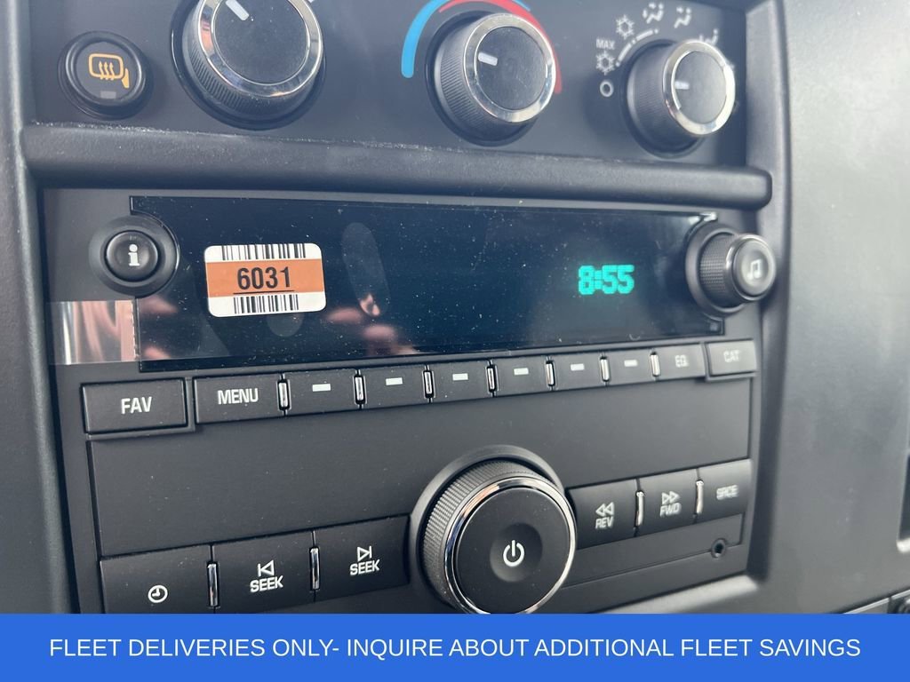 2025 Chevrolet Express Cargo Work Van - Photo 15