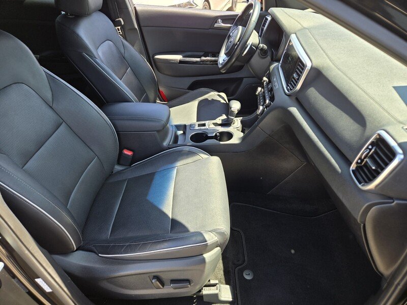 Used 2020 Black Cherry Pearl KIA SX TURBO FWD image 15