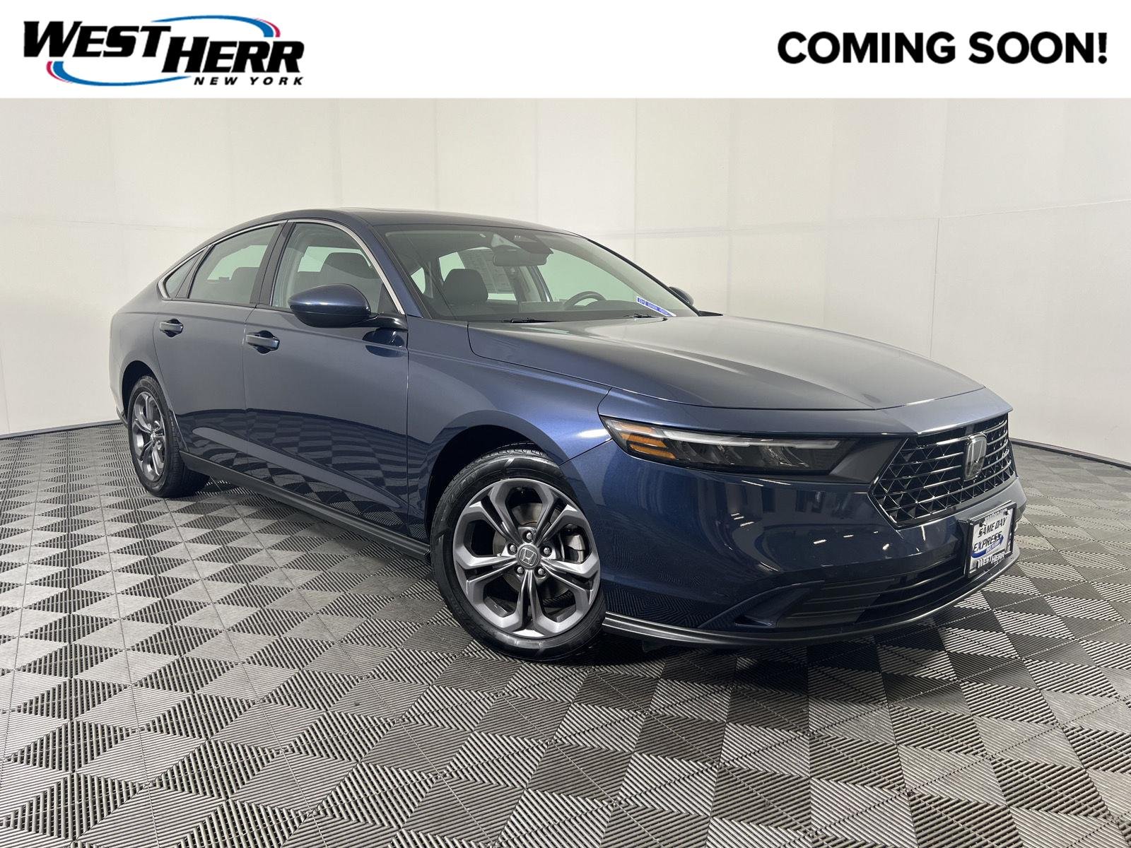 Used 2023 Canyon River Blue Metallic Honda EX image 1