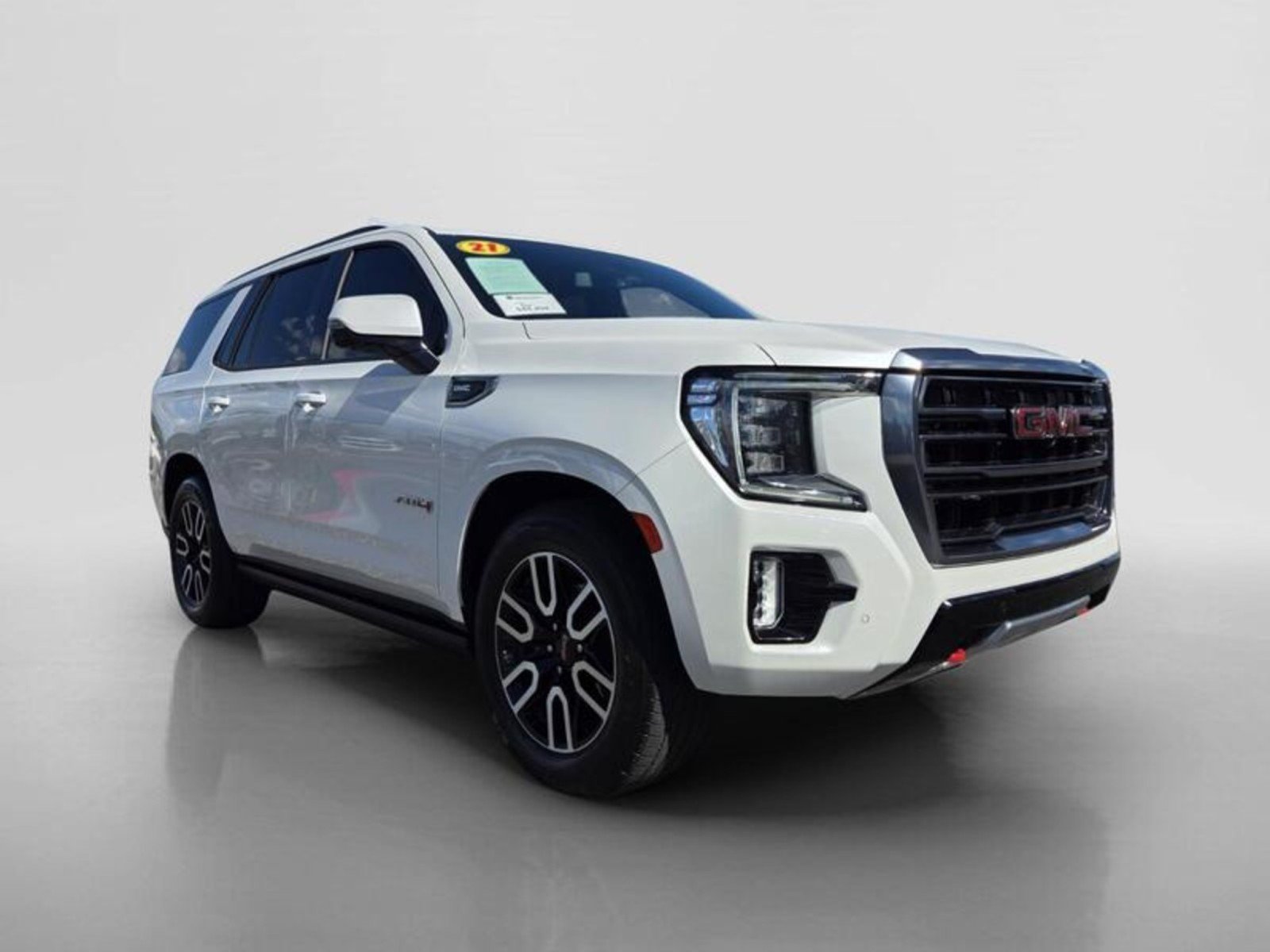 Used 2021 White Frost Tricoat GMC AT4 image 7