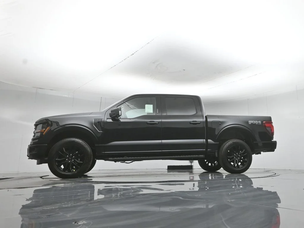New 2026 Agate Black Metallic Ford XLT image 52
