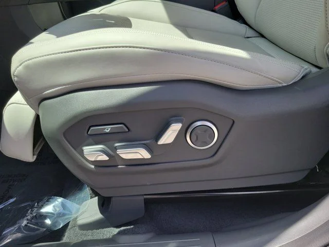 2026 Hyundai Santa Fe Calligraphy - Photo 18