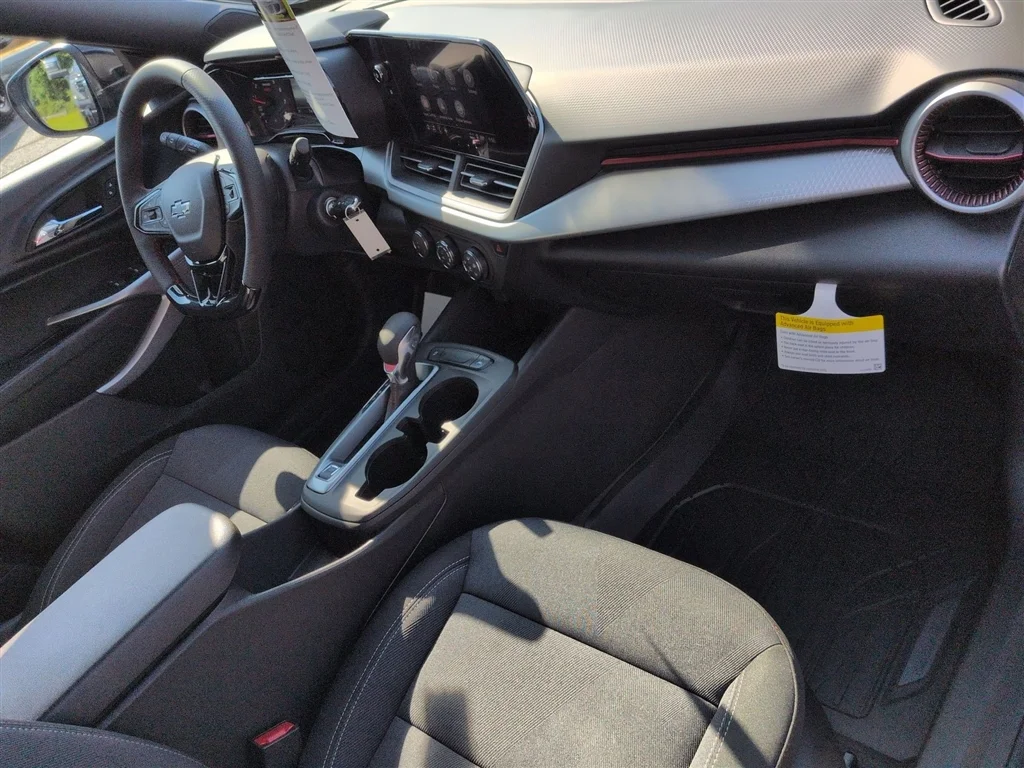 2026 Chevrolet Trax RS - Photo 51