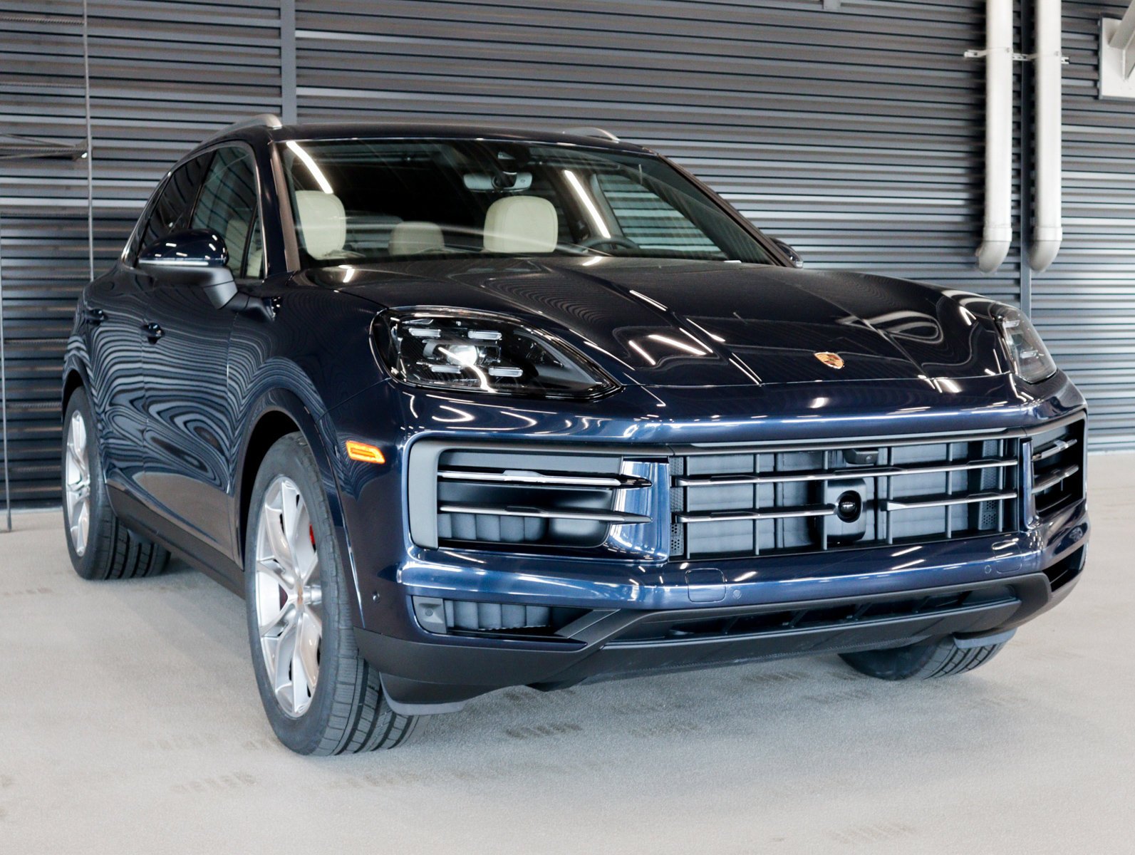 2025 Porsche Cayenne S - Photo 7