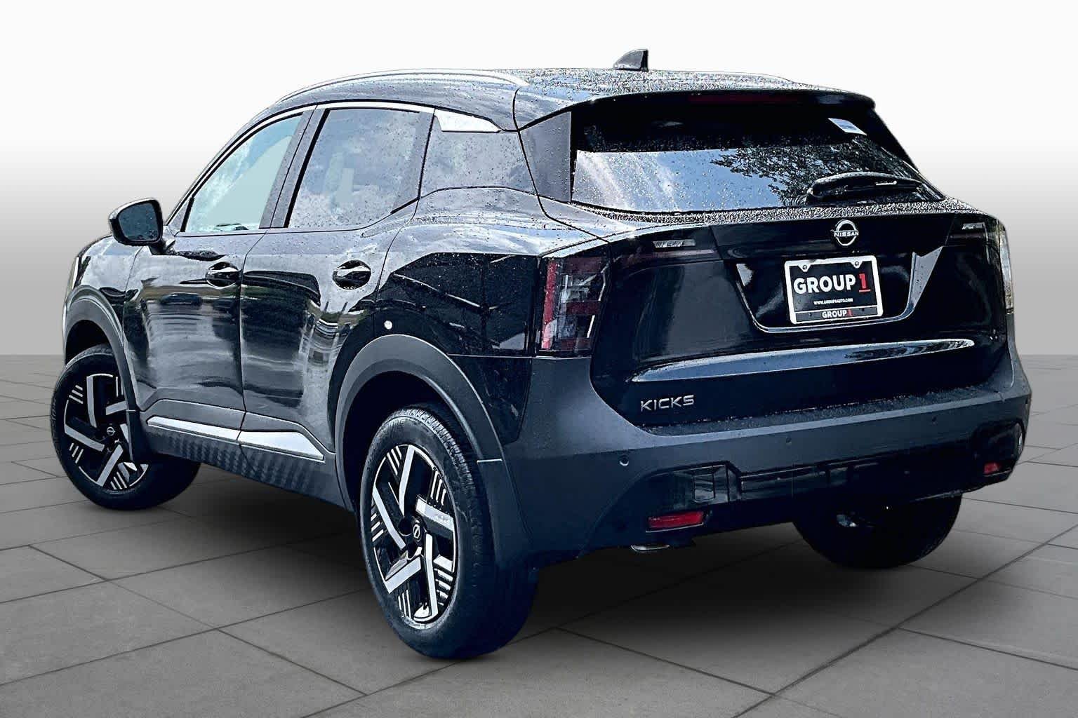 New 2026 Super Black Nissan SV image 12