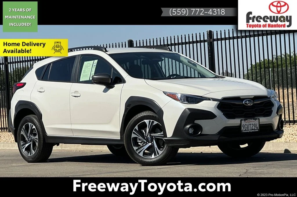 2024 Subaru Crosstrek Premium CVT's photo