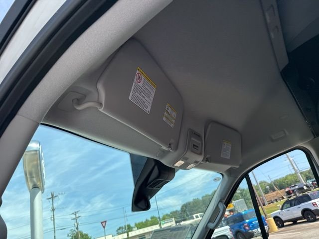New 2026 Oxford White Ford Base image 24