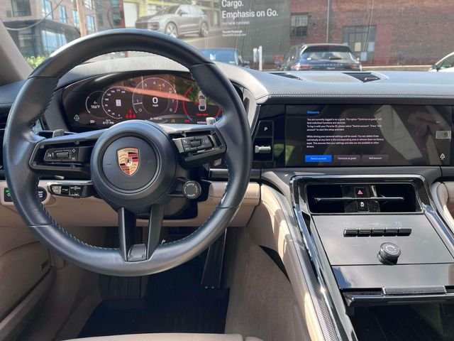 Used 2024 White Porsche 4 image 27