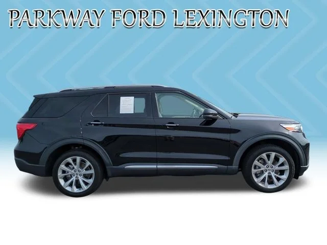 Used 2022 Black Ford Platinum image 6