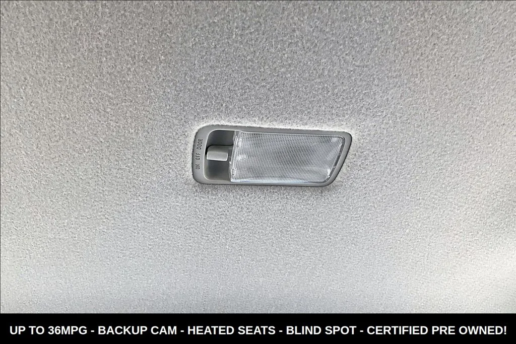 Used 2024 Gray Nissan SR image 11