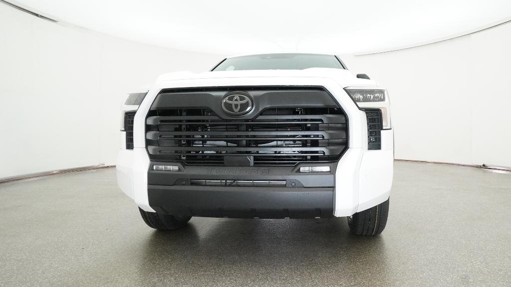 New 2026 Ice Cap Toyota SR5 image 6