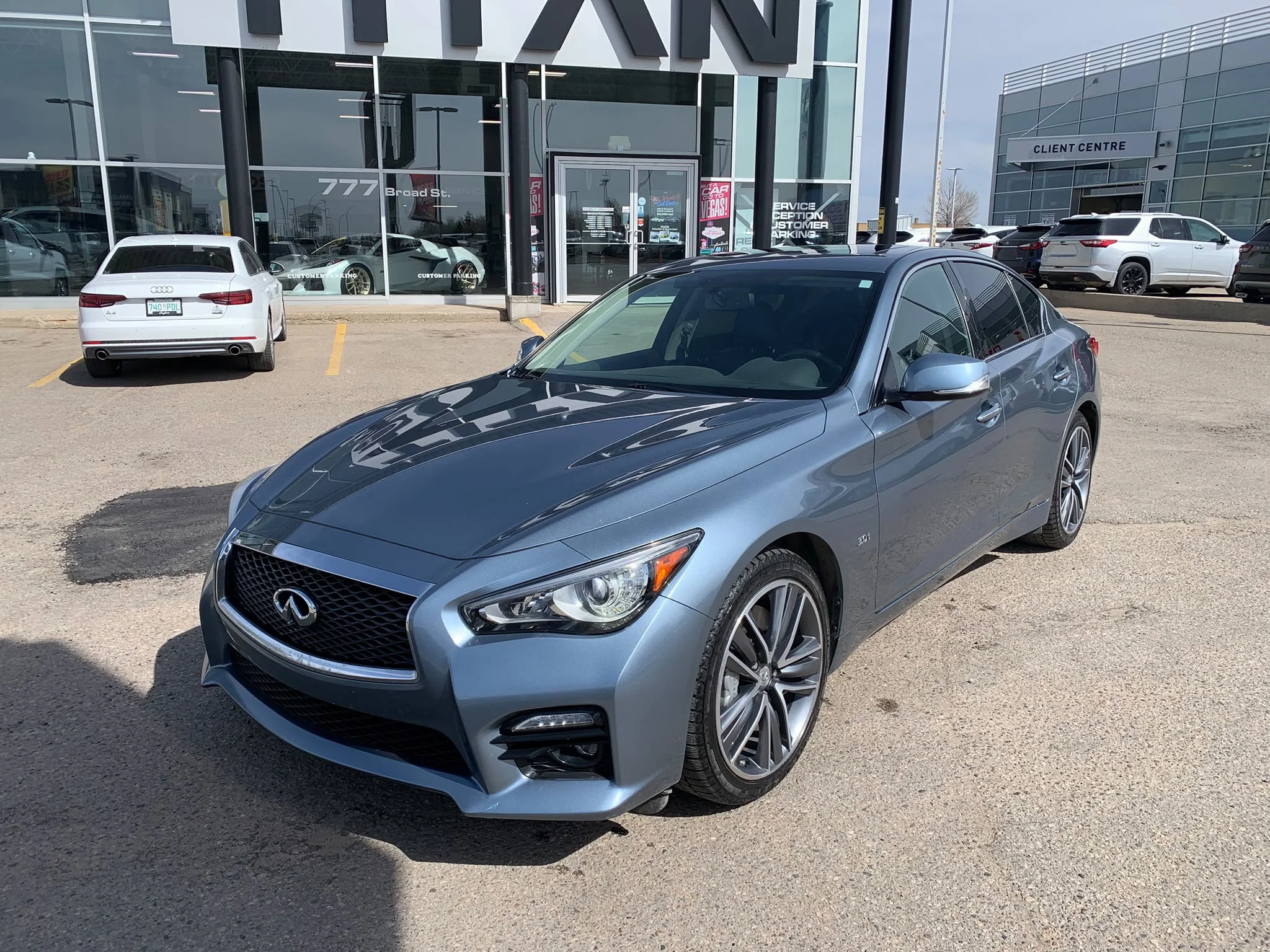 Certified Used 2017 Hagane Blue Metallic INFINITI 3.0T AWD*Hagane Blue | Remote Start | Nav | Htd Leather | Sunroof | BOSE Performance Series Audio image 3