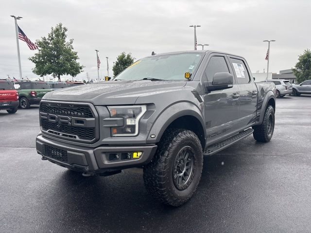 Used 2020  Ford Raptor image 4