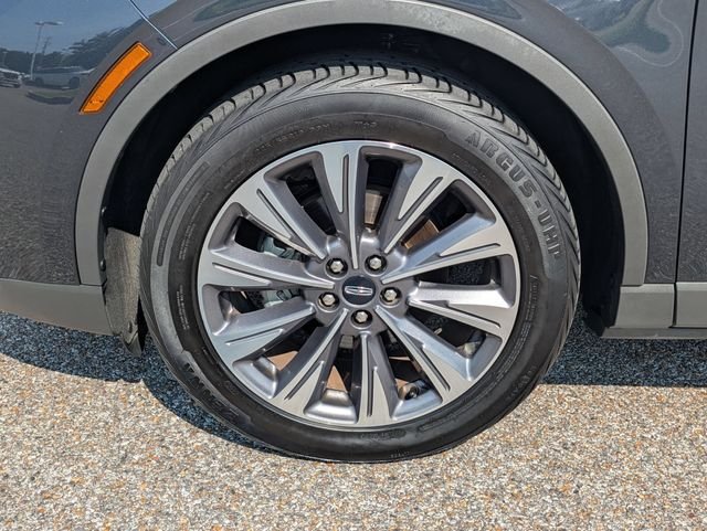 Used 2020 Blue Lincoln Reserve image 12