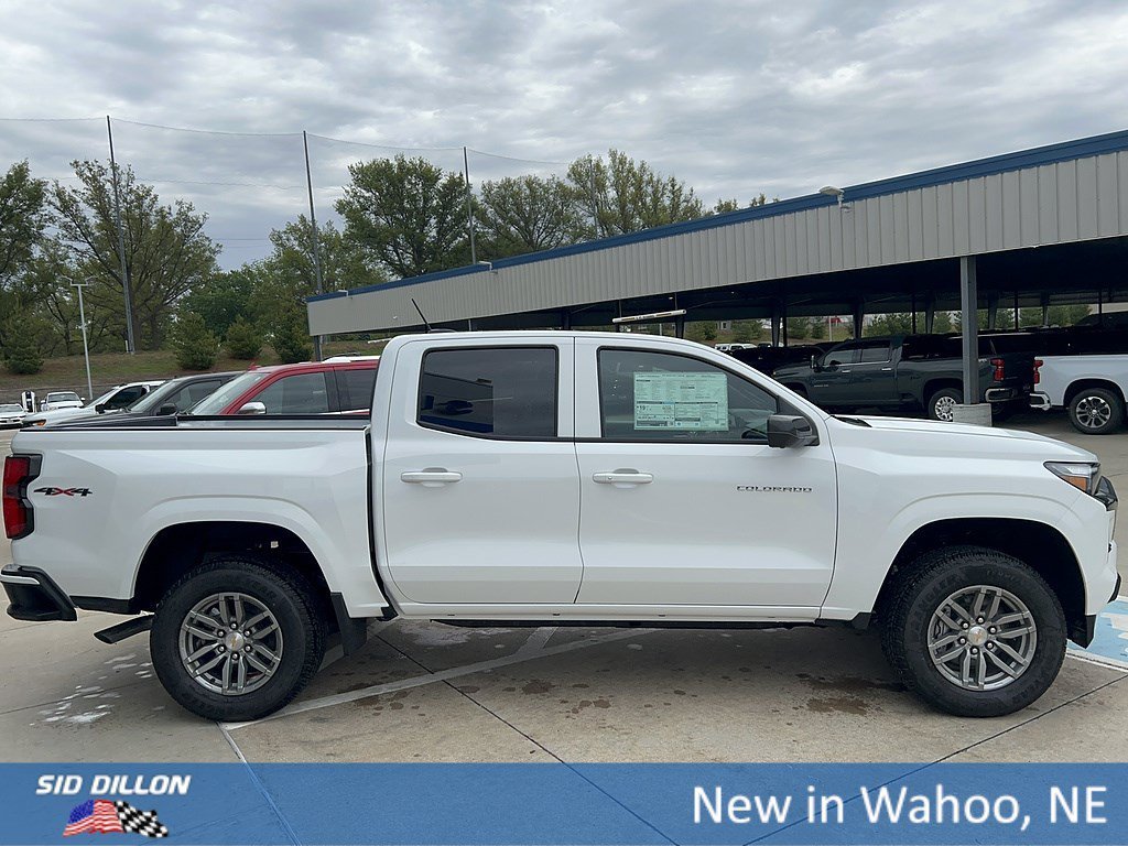 2026 Chevrolet Colorado LT - Photo 6