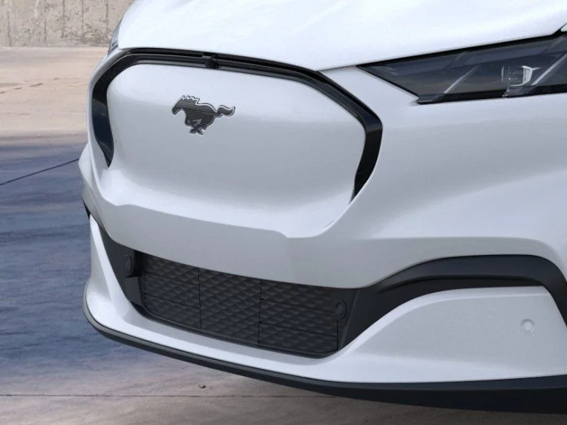 New 2026 Star White Metallic Tri-coat Ford Premium image 17