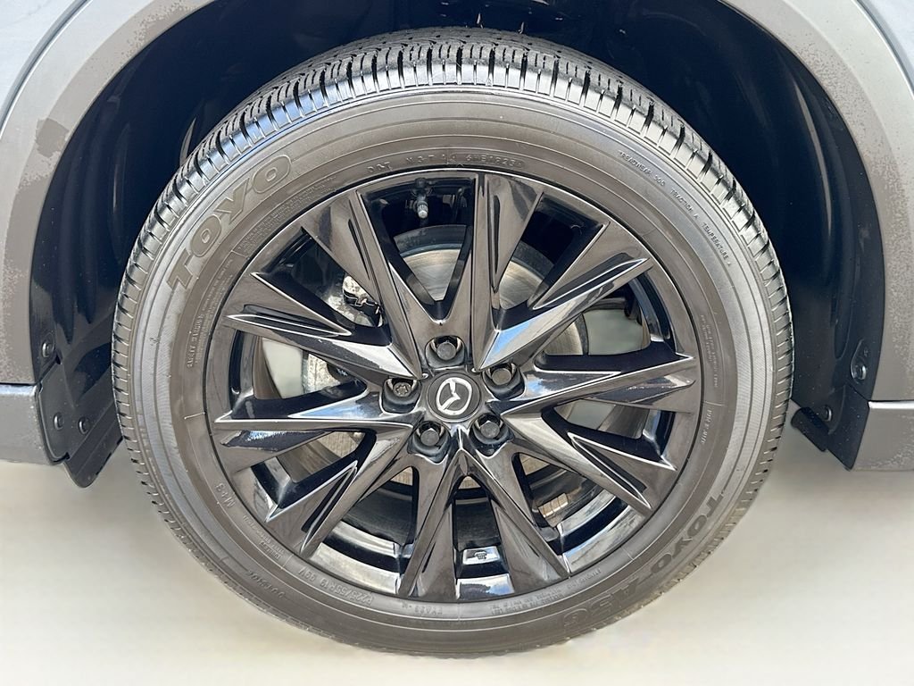 Used 2023 Gray Mazda 2.5 S Carbon Edition image 33
