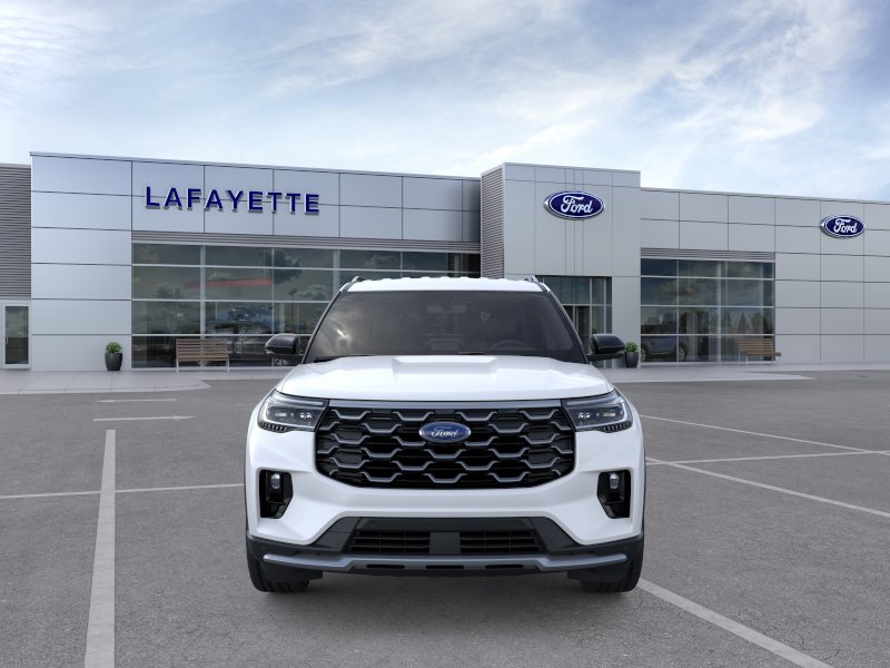 New 2026 Star White Metallic Tri-Coat Ford Platinum™ image 6