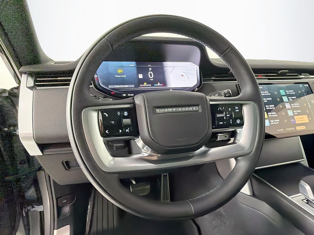 New 2026 Eiger Grey Land Rover SE image 11