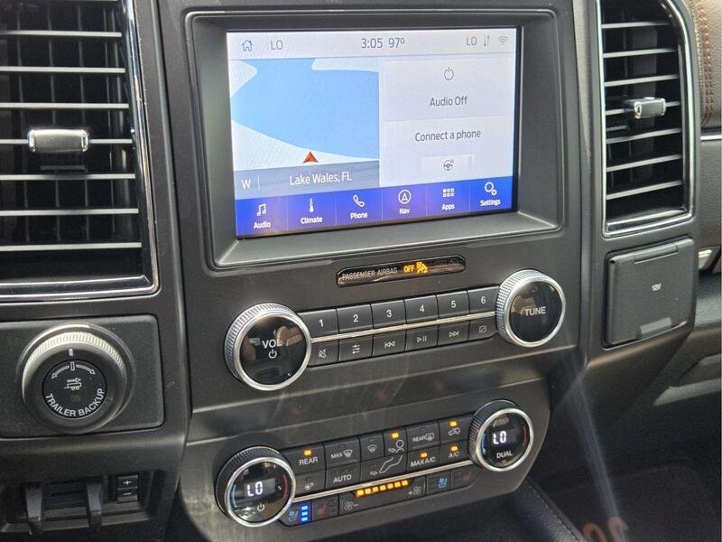 Used 2020 White Metallic FORD KING RANCH 4X2 image 28