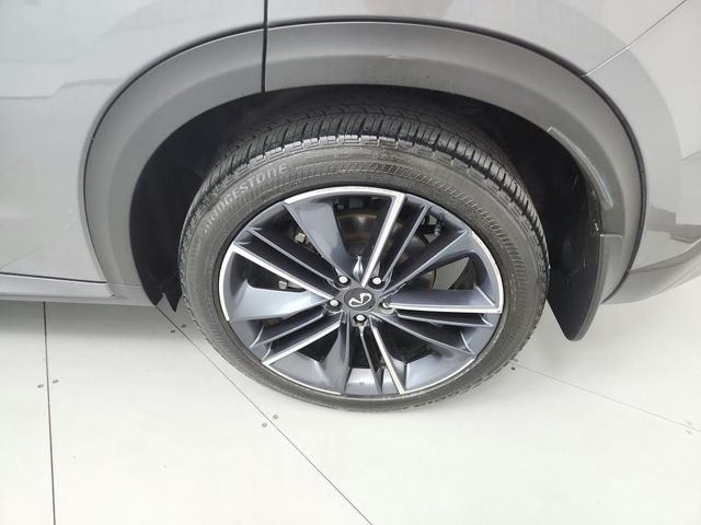 Used 2025 Gray INFINITI ESSENTIAL image 44