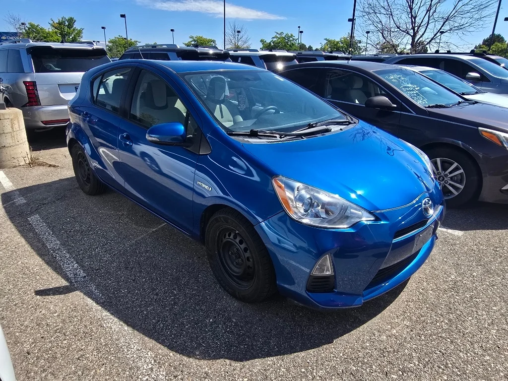 Used 2013 Blue Streak Metallic Toyota One image 7