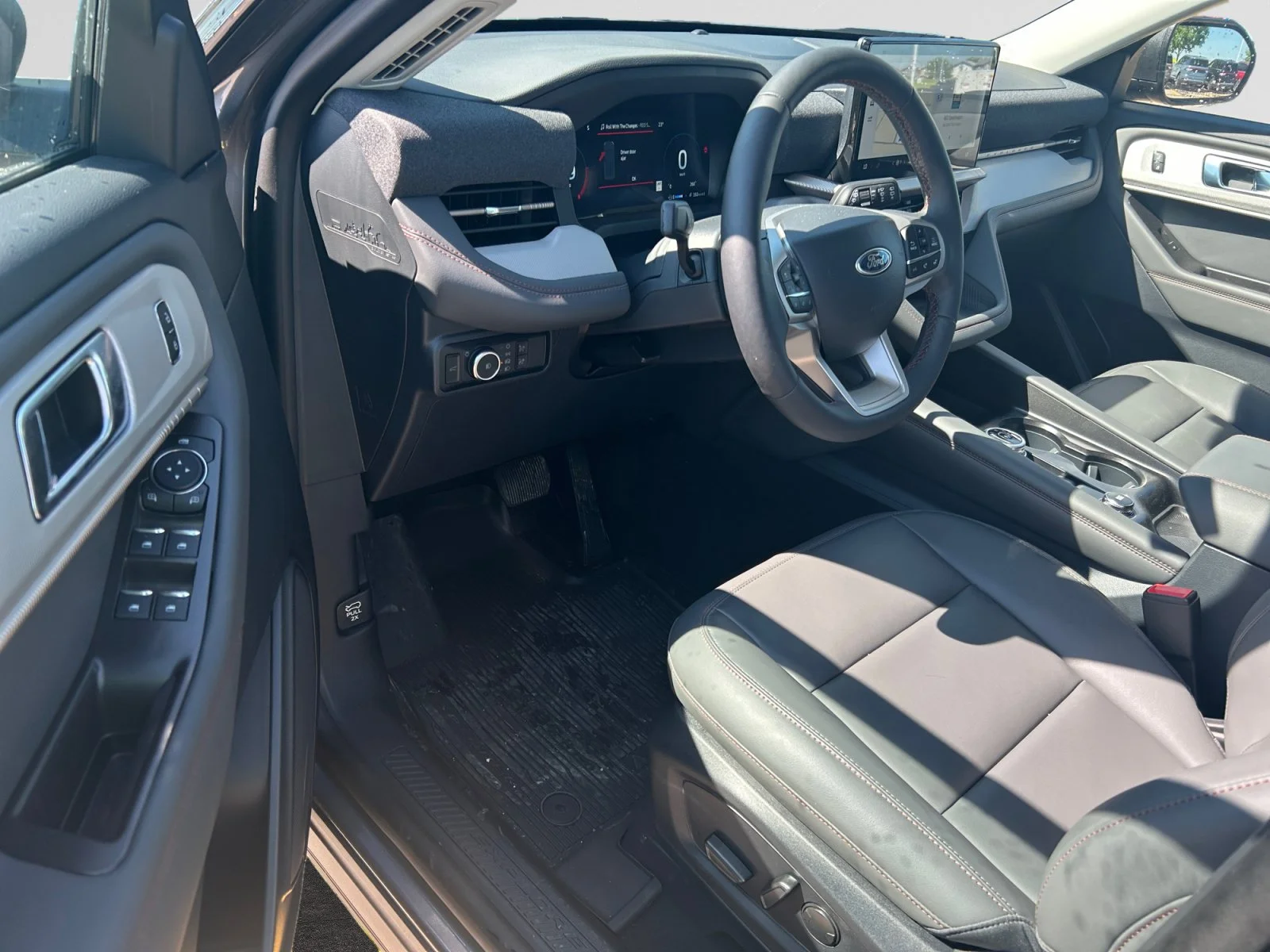 New 2026 Carbonized Grey Metallic Ford Active w/200A Pkg image 13