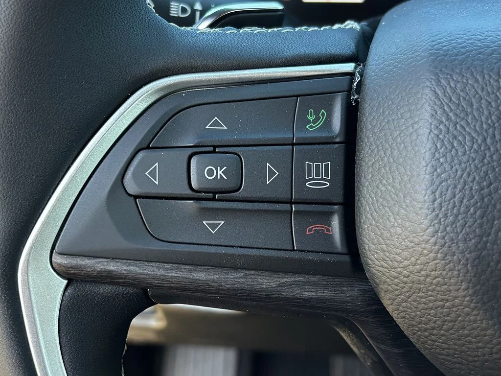 New 2026 Gray Jeep Limited image 10