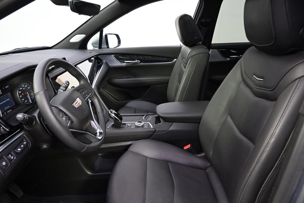 2025 Cadillac XT6 Premium Luxury - Photo 13