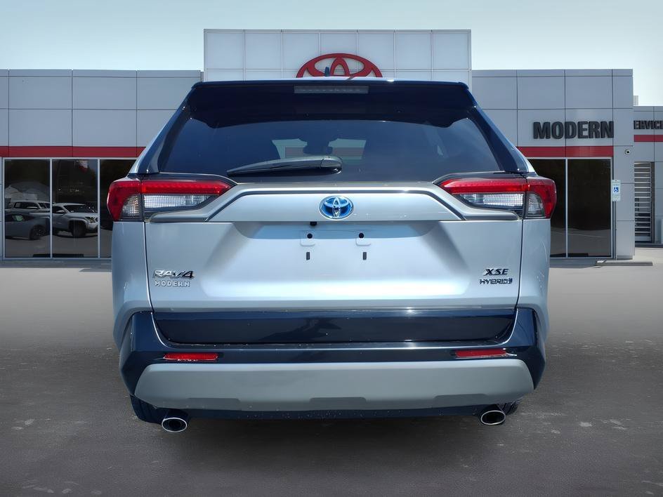 Used 2023 Silver Sky Metallic/Midnight Black Metallic Toyota Hybrid XSE image 4