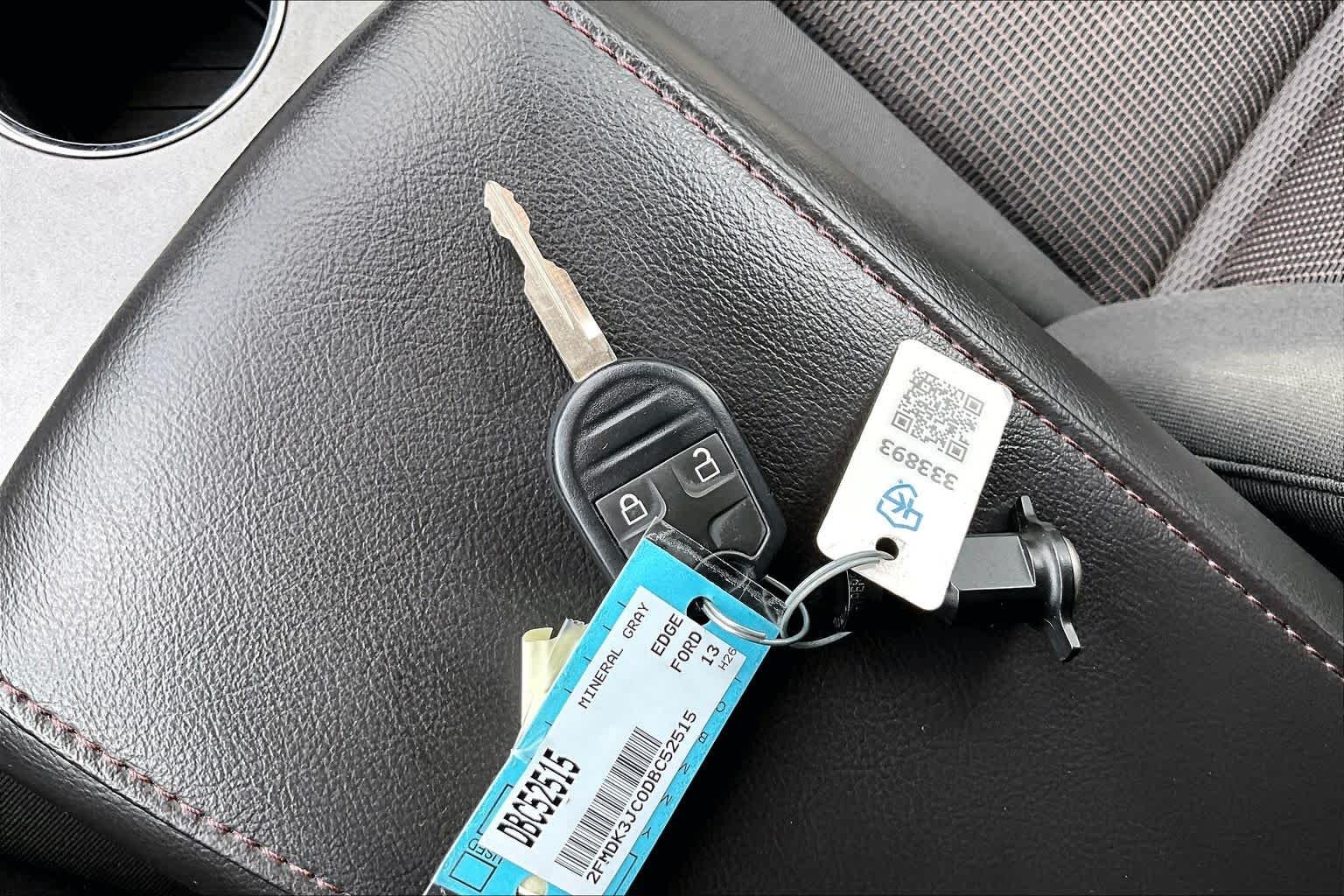 Used 2013 Mineral Grey Metallic Ford SEL image 15