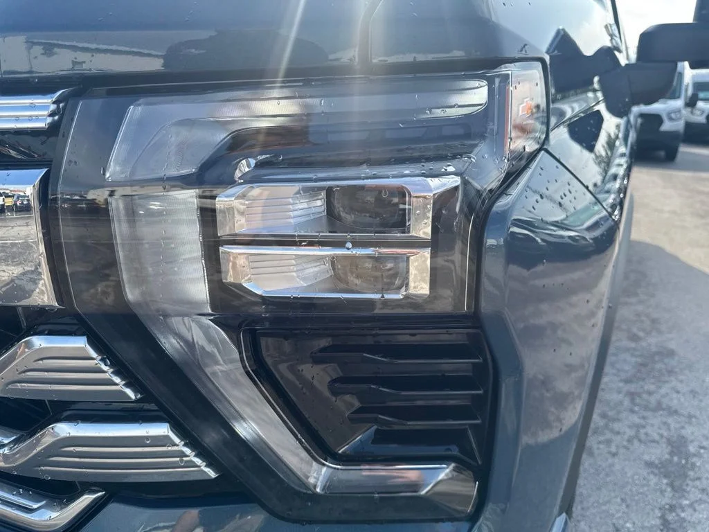 Used 2026 Blue Chevrolet High Country image 53